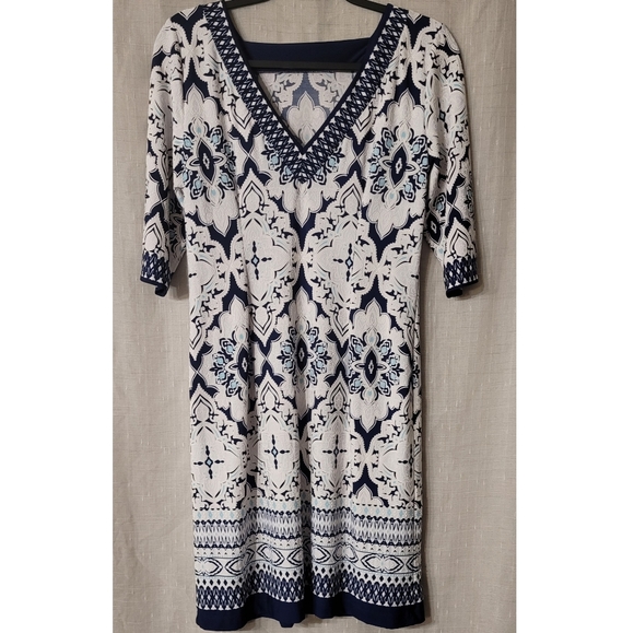 Studio One Dresses & Skirts - Studio One New York Pullover Print Dress Size Medium Navy White